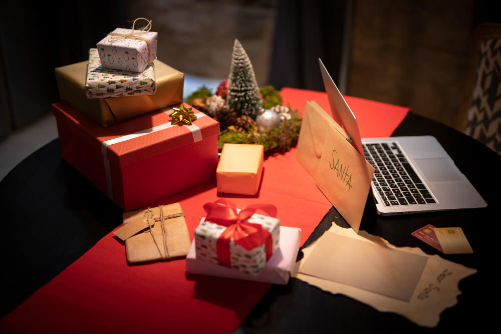 Last-Minute Christmas Gifts That Work Best with Digitizing